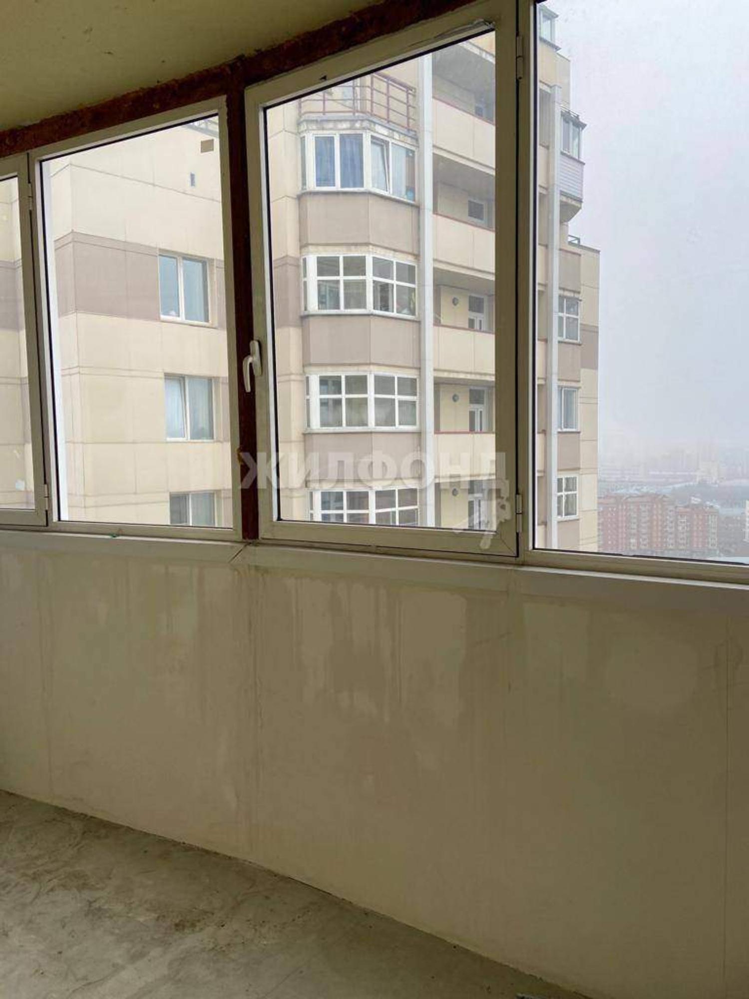 Купить квартиру за 10 800 000 рублей на Залесского улица, д.2/2