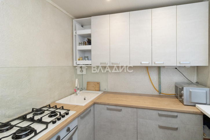 3-комн квартира улица Балакирева