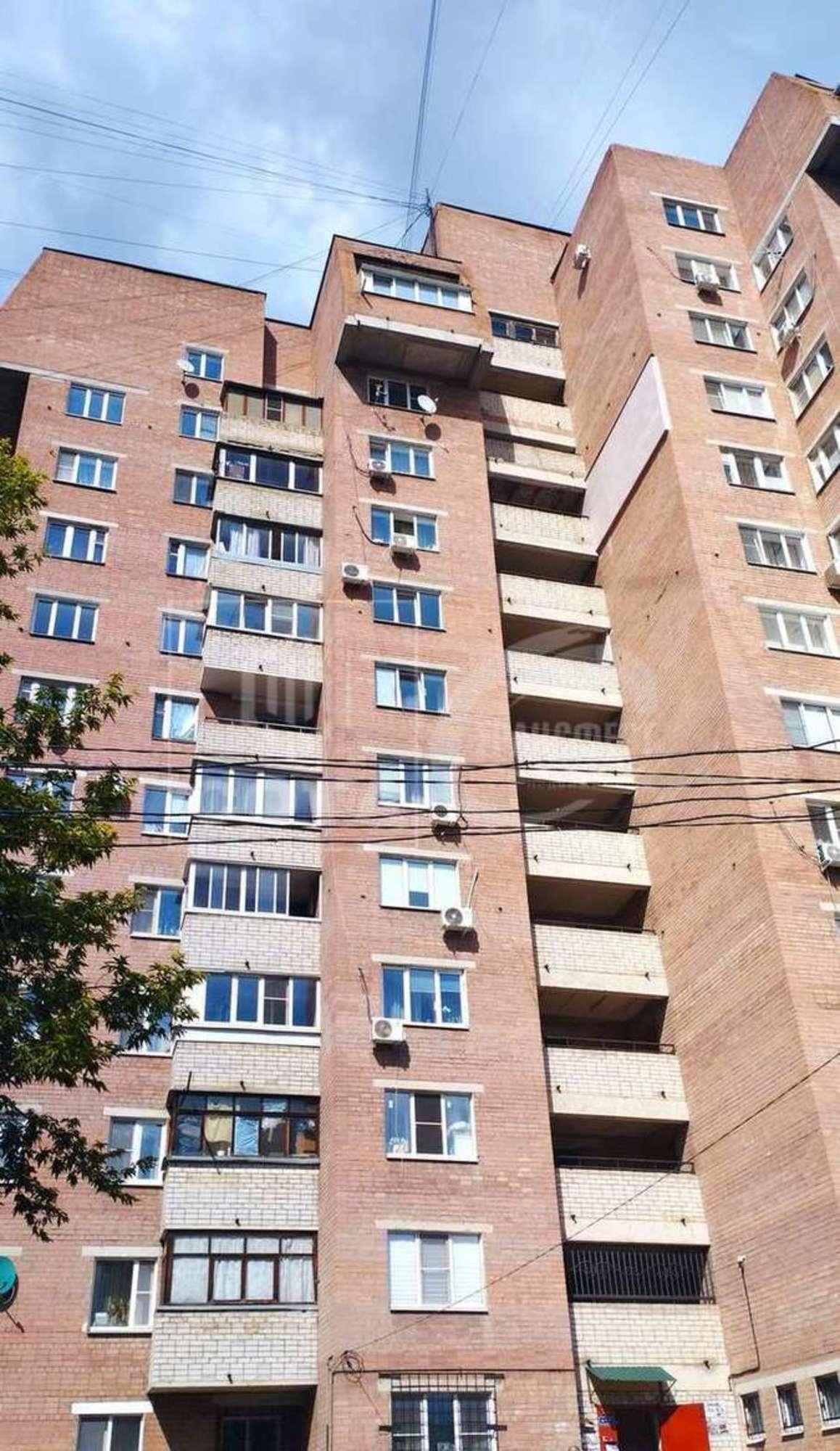 Купить квартиру за 4 100 000 рублей на Ленинский проспект, 77