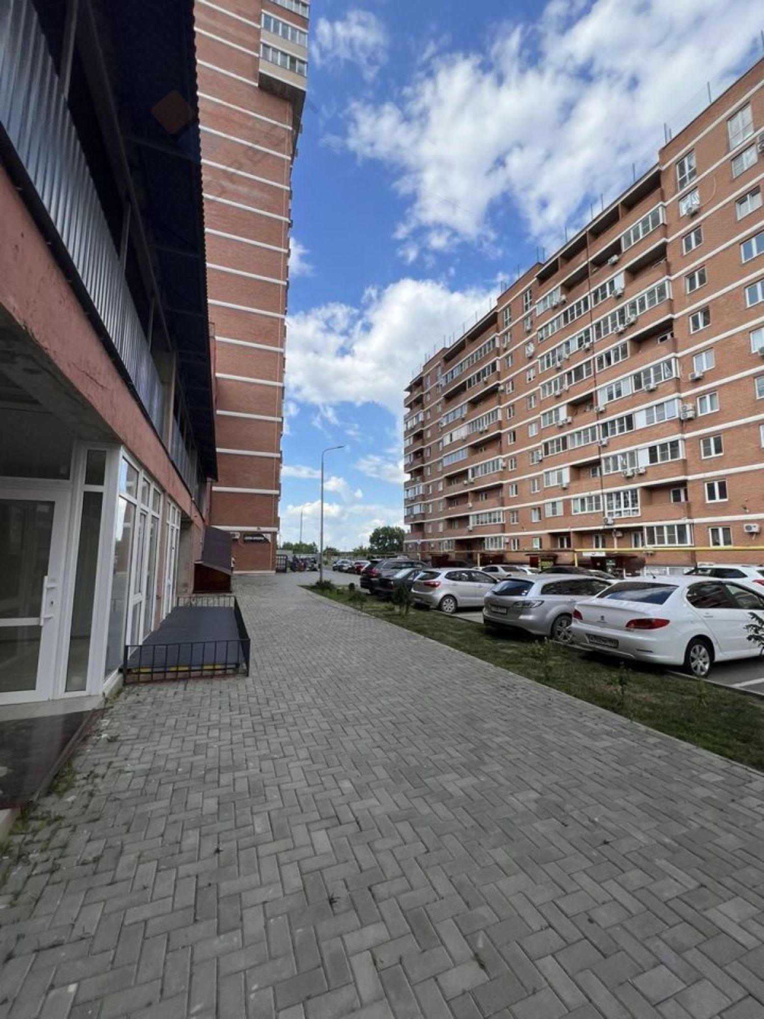 Купить помещение свободного назначения за 4 900 000 рублей на Комарова ул, 21/Б