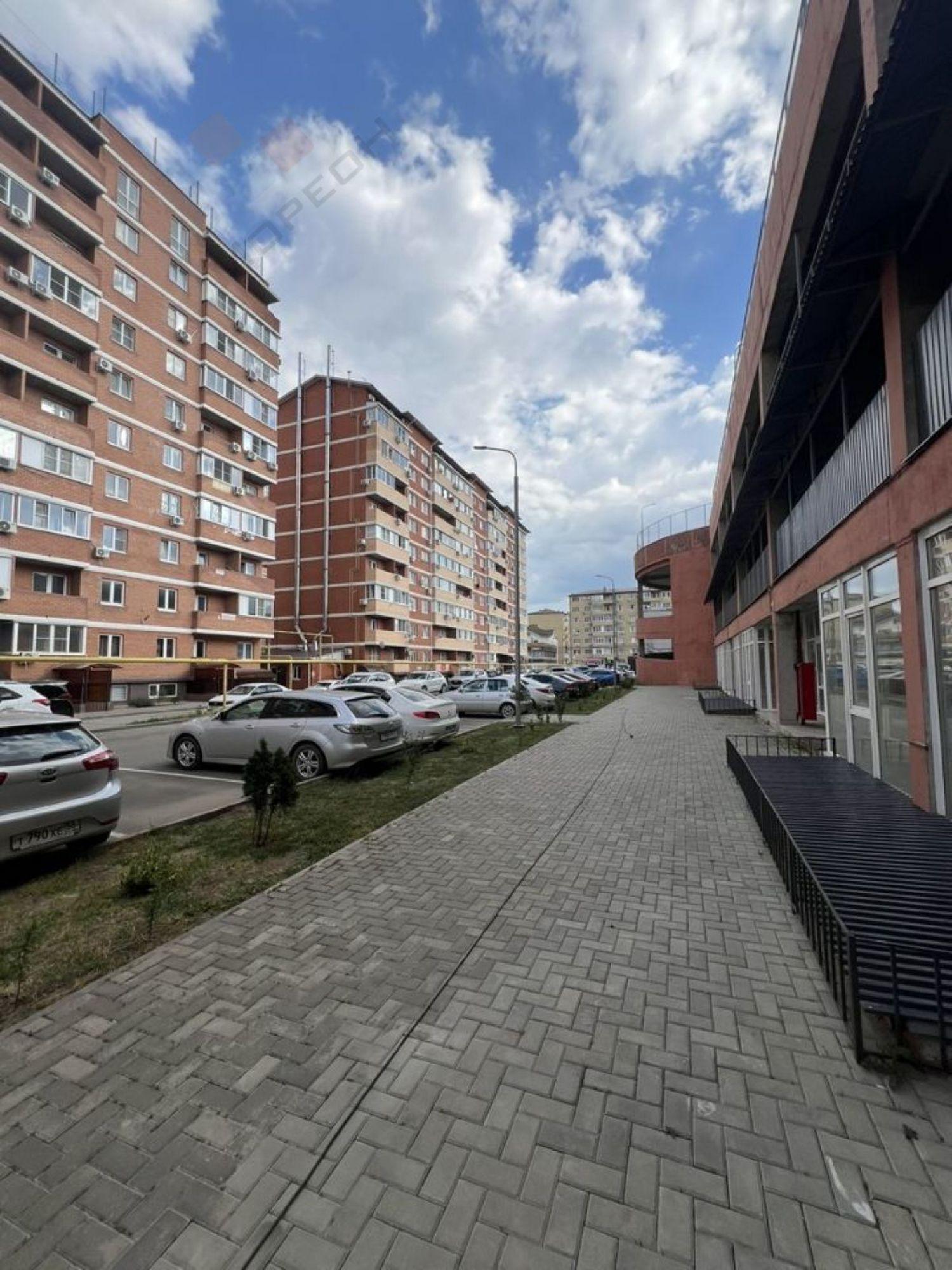 Купить помещение свободного назначения за 4 900 000 рублей на Комарова ул, 21/Б