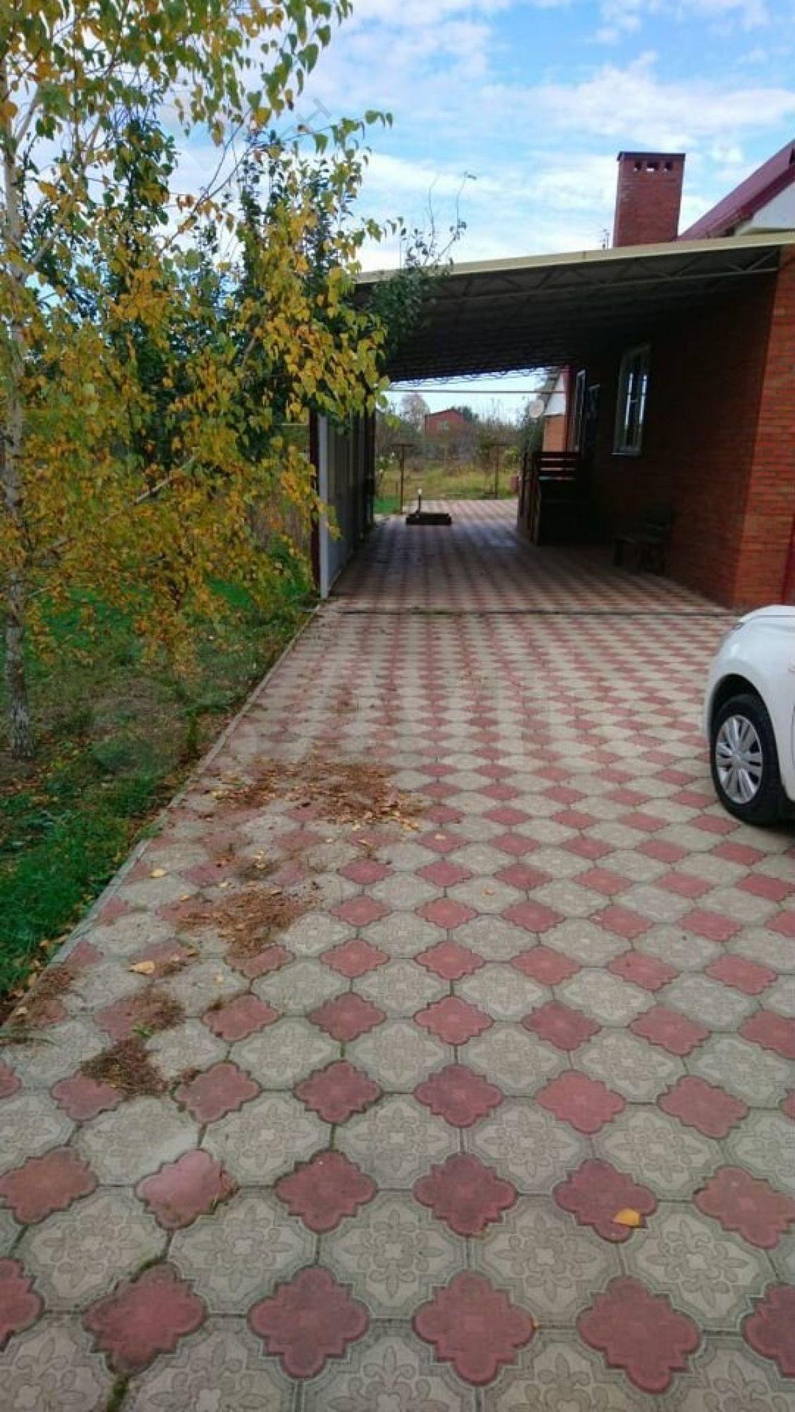 Купить дачу, дом, коттедж за 8 200 000 рублей на Интернациональная ул