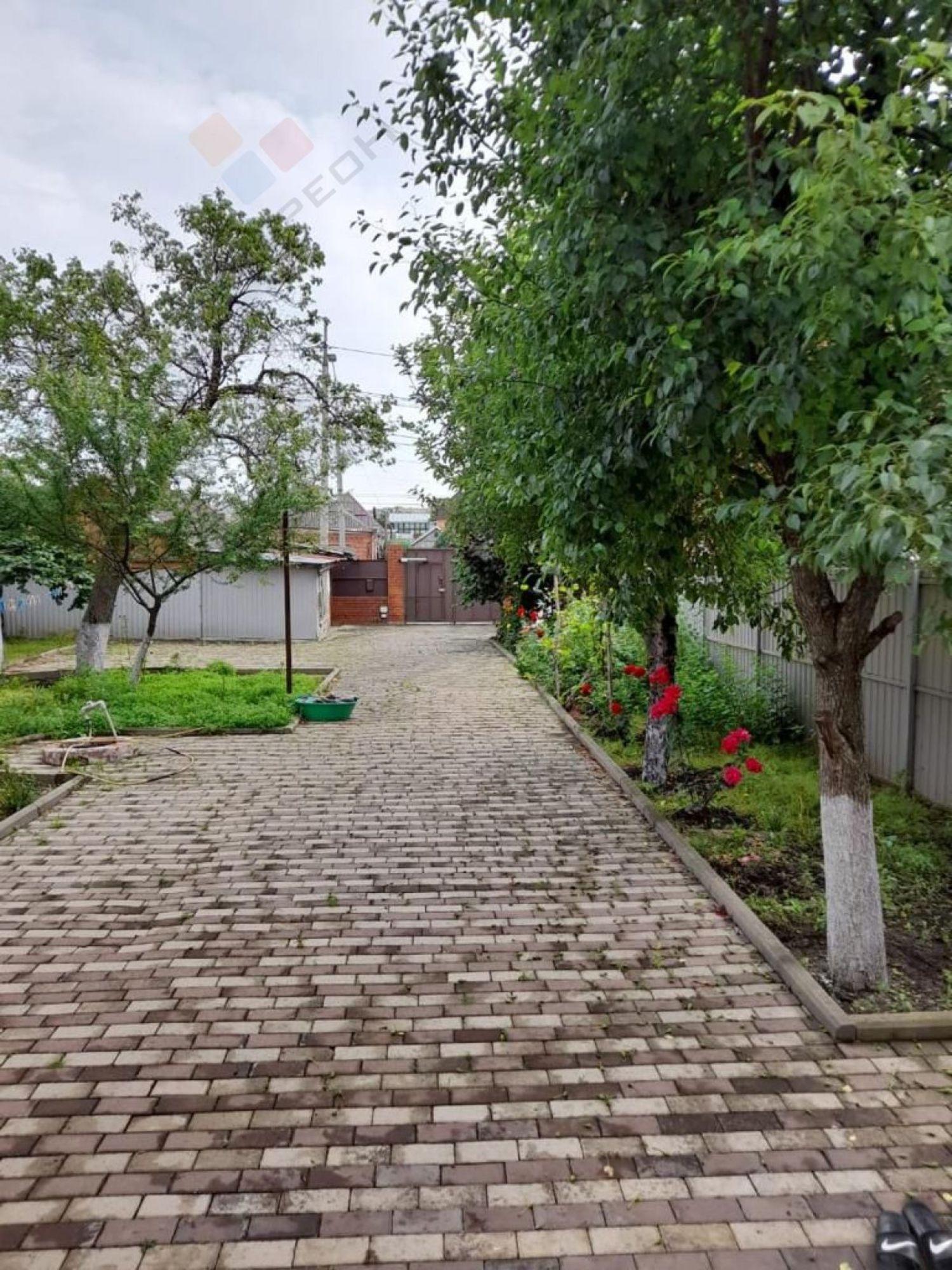 Купить дачу, дом, коттедж за 35 000 000 рублей на Северная ул, 47