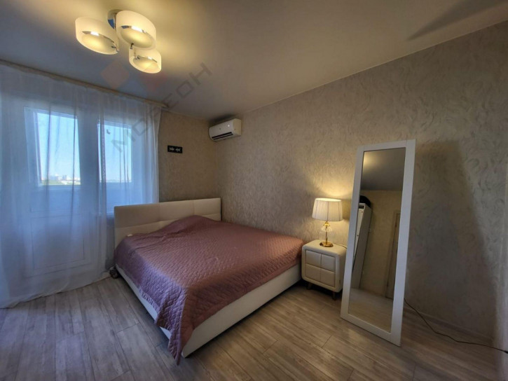1-комн квартира Заполярная ул, 39к10
