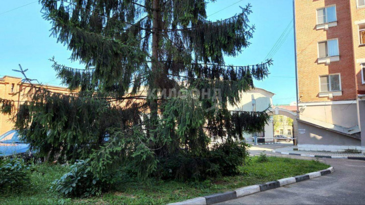 4-комн квартира Комсомольская улица, д.44