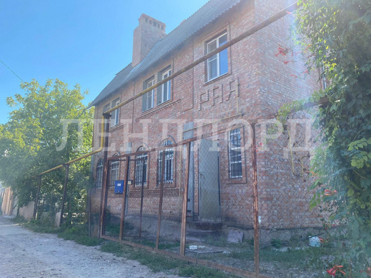 Коттедж/дом 3-я Крепкая улица