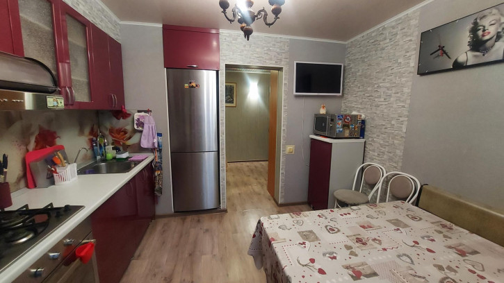 4-комн квартира Мичурина ул., 48