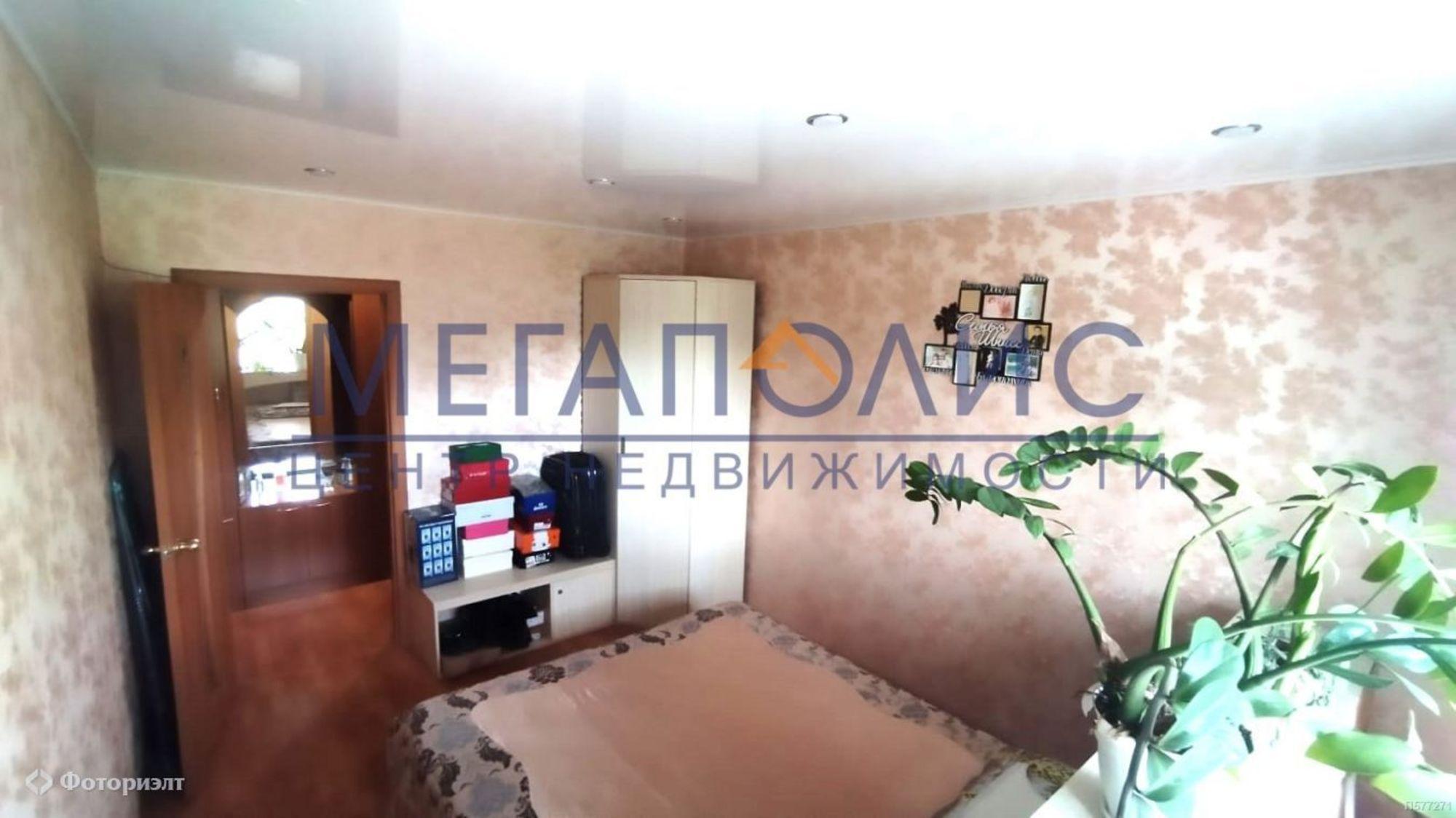 Купить квартиру за 2 750 000 рублей на Комарова ул, 122А