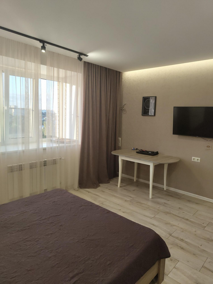 3-комн квартира 45 стрелковой дивизии ул., 247и 3-комн квартира 45 стрелковой дивизии ул., 247и