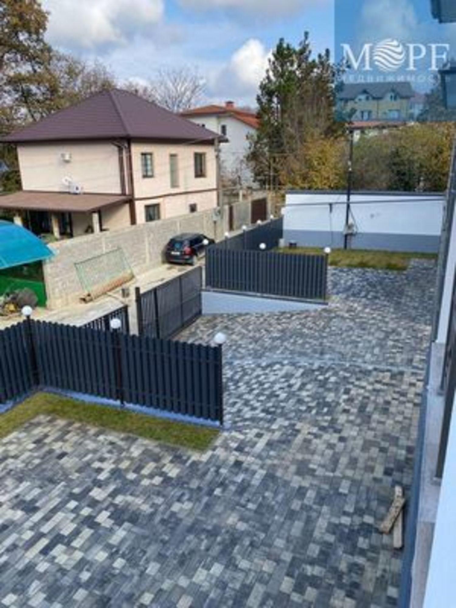 Купить дачу, дом, коттедж за 28 000 000 рублей на Раздольное с, Земляничная ул, 26\18