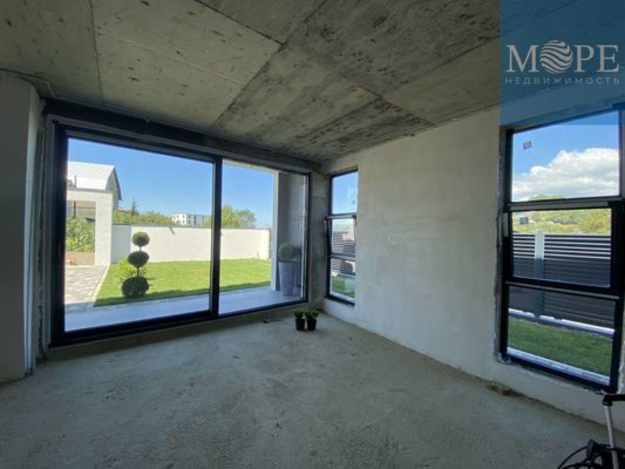 Купить дачу, дом, коттедж за 30 000 000 рублей на Верхний Юрт с, Абовяна ул, 59