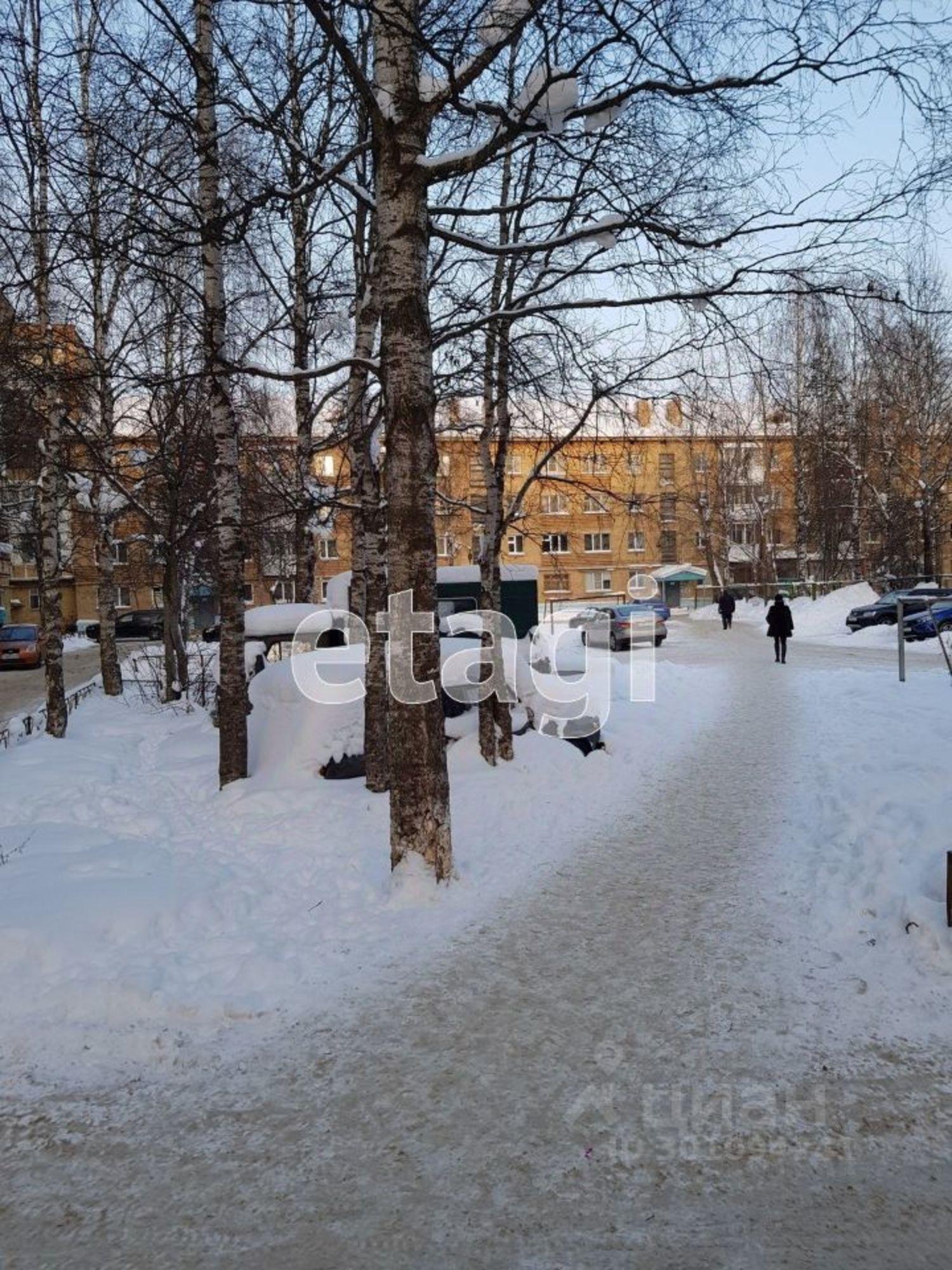 Купить комнату за 400 000 рублей на пр-кт Космонавтов, 6