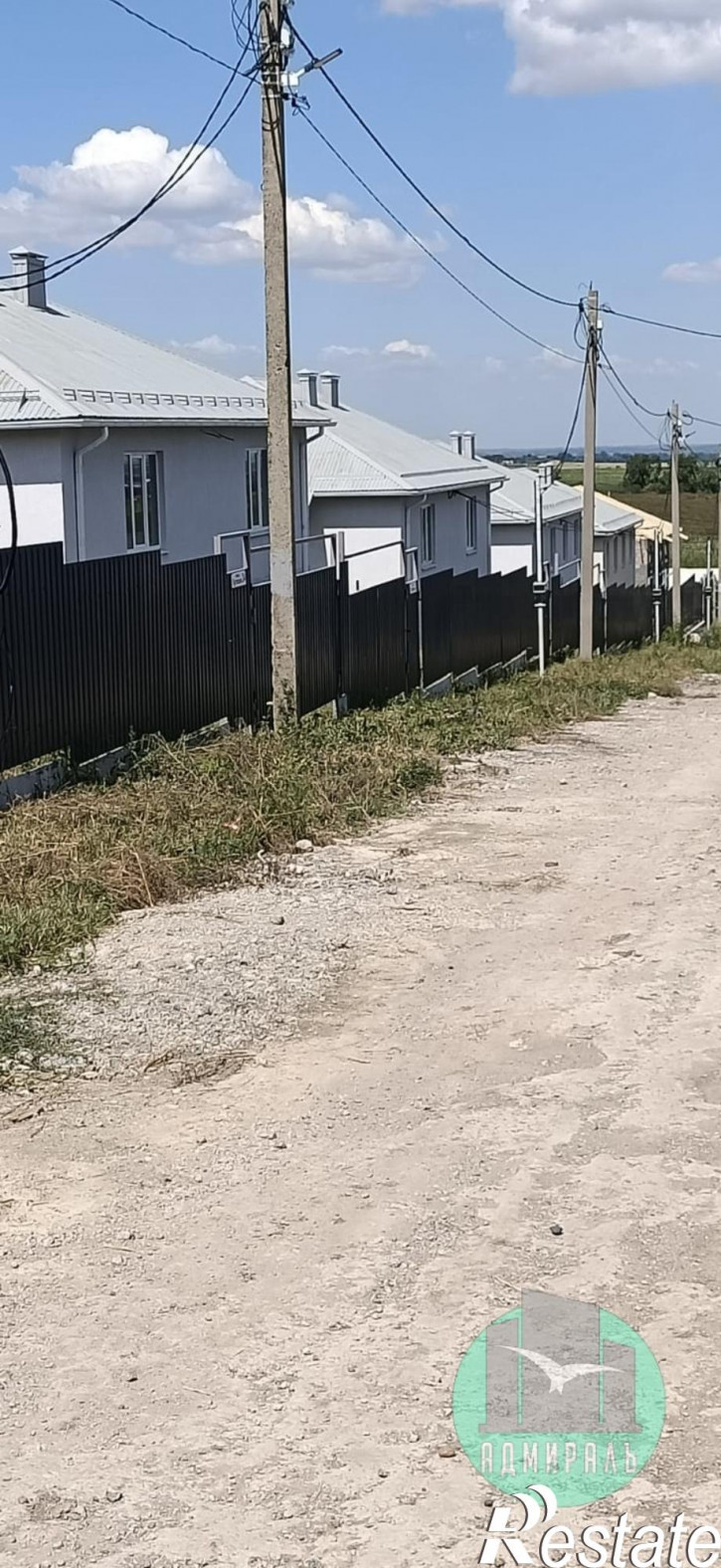 Коттедж/дом микрорайон Надежда,луговая улица