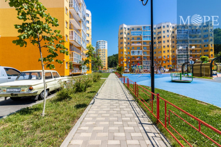 3-комн квартира в новом доме Раздольное с, Тепличная ул, 71