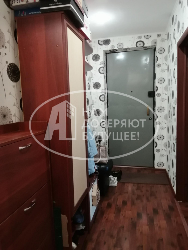 2-комн квартира улица Дзержинского, 4