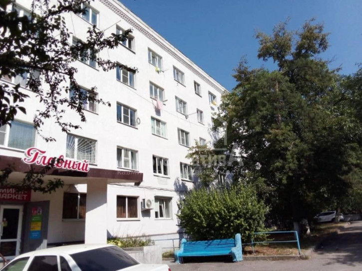 1-комн квартира 40 лет Октября ул.