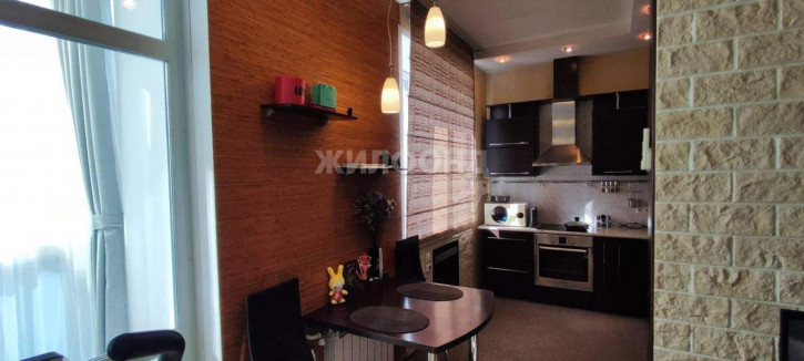 3-комн квартира Кирова улица, д.37 3-комн квартира Кирова улица, д.37