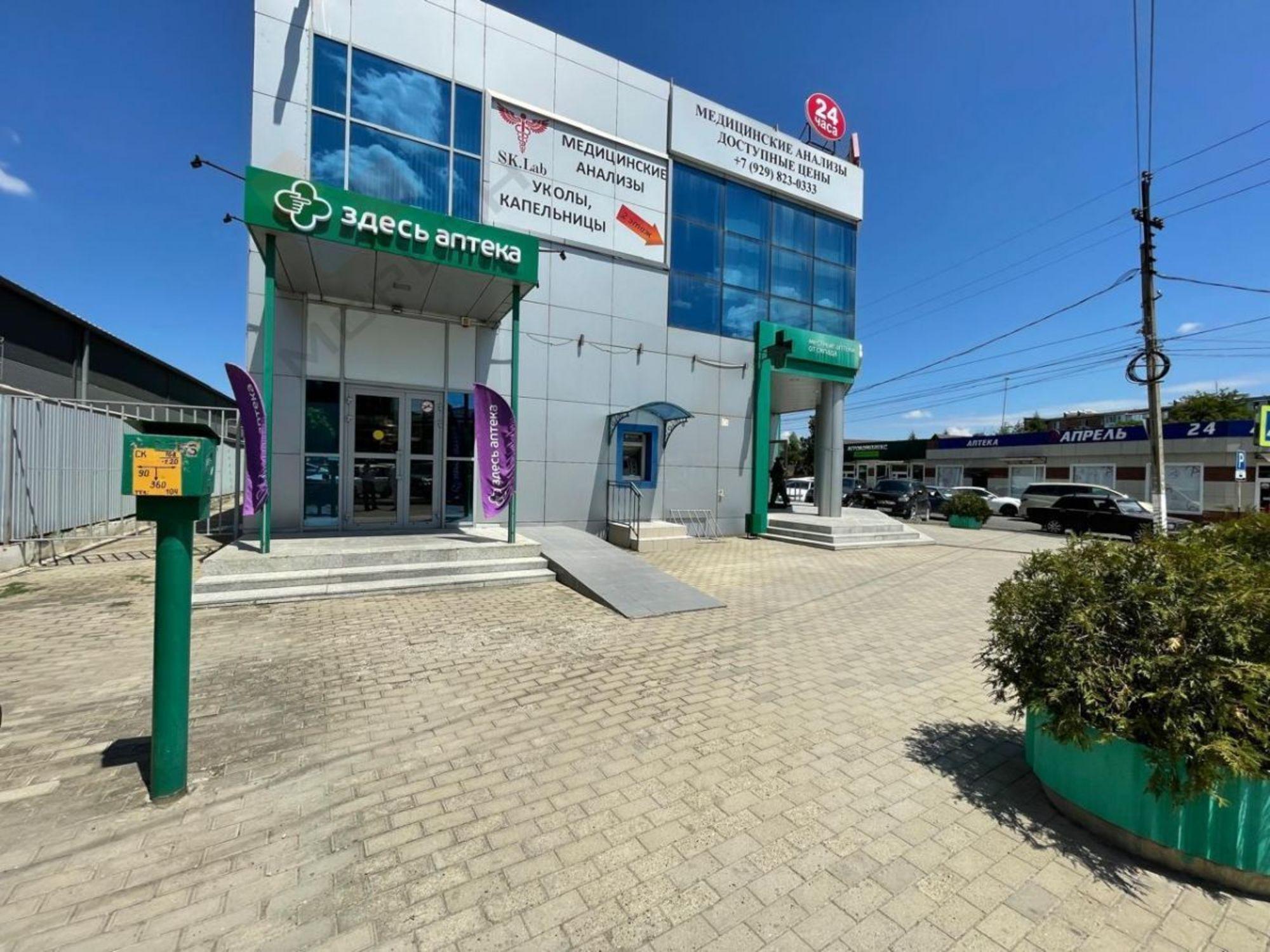 Купить помещение свободного назначения за 75 000 000 рублей на Комарова ул, 1
