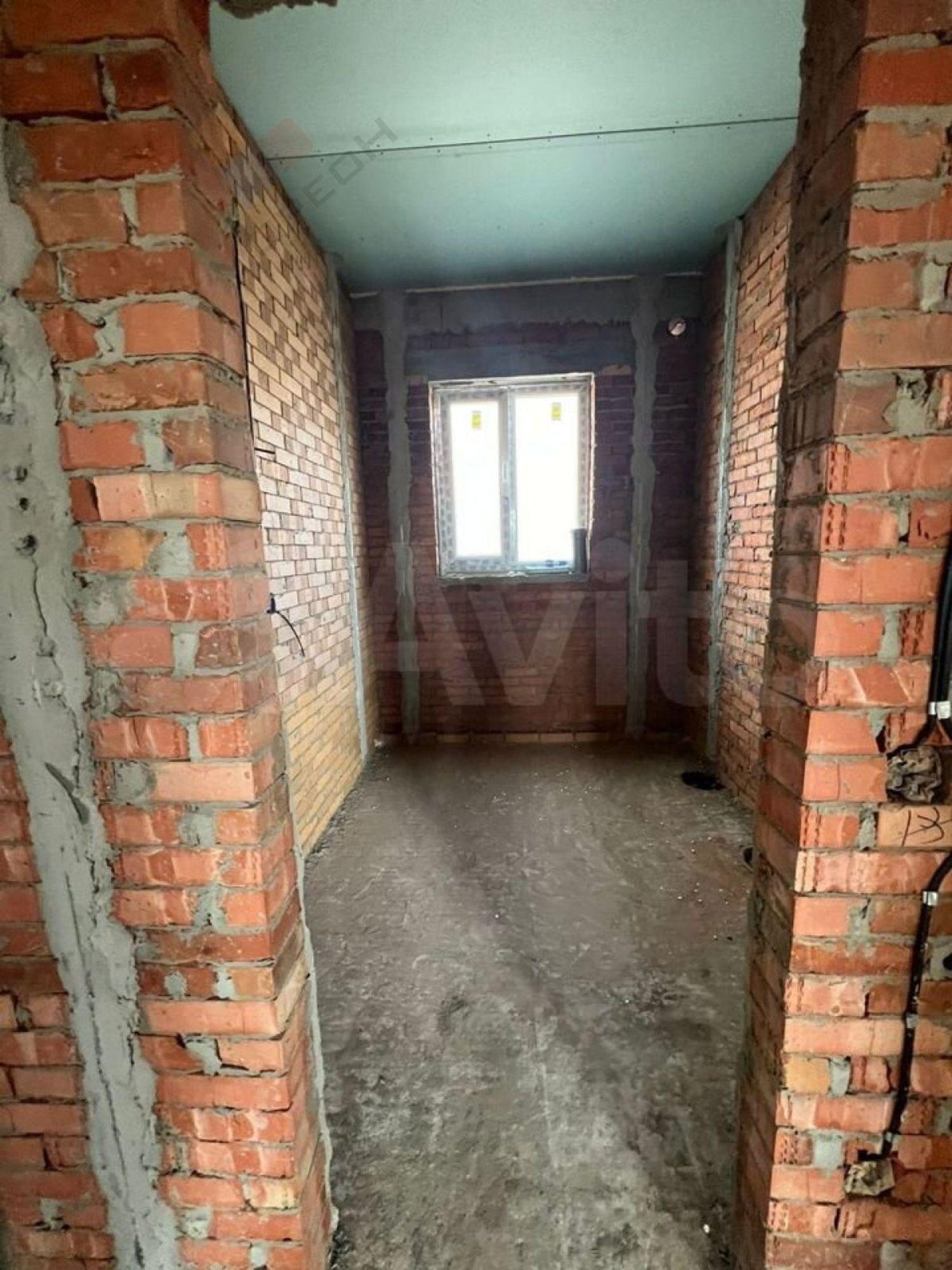 Купить дачу, дом, коттедж за 10 000 000 рублей на Крестьянская ул