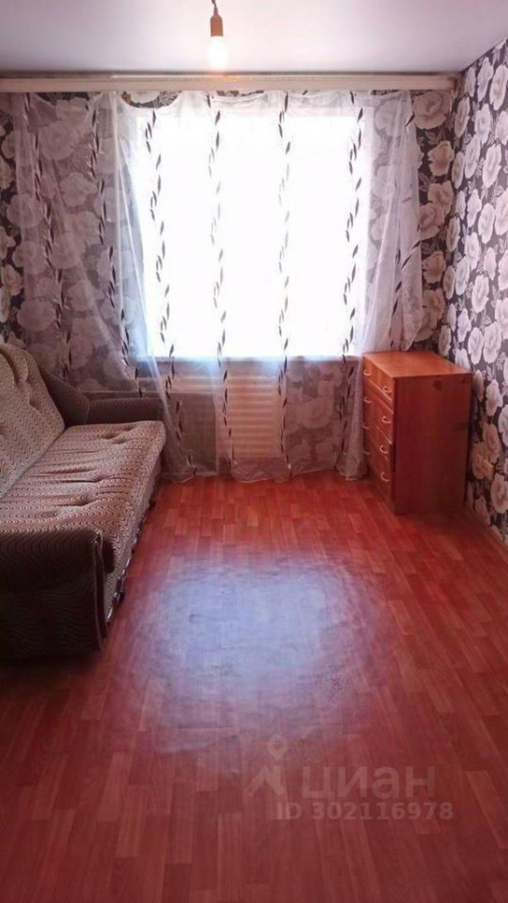 Комната Ульяновская улица, 13,  д. 13