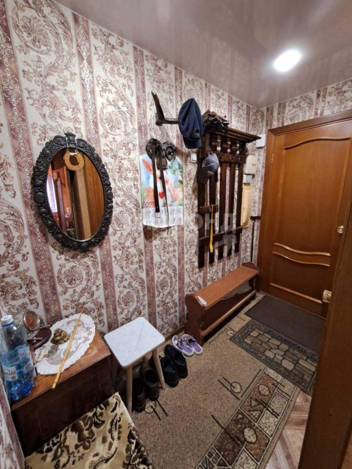 2-комн квартира Орджоникидзе улица, д.48