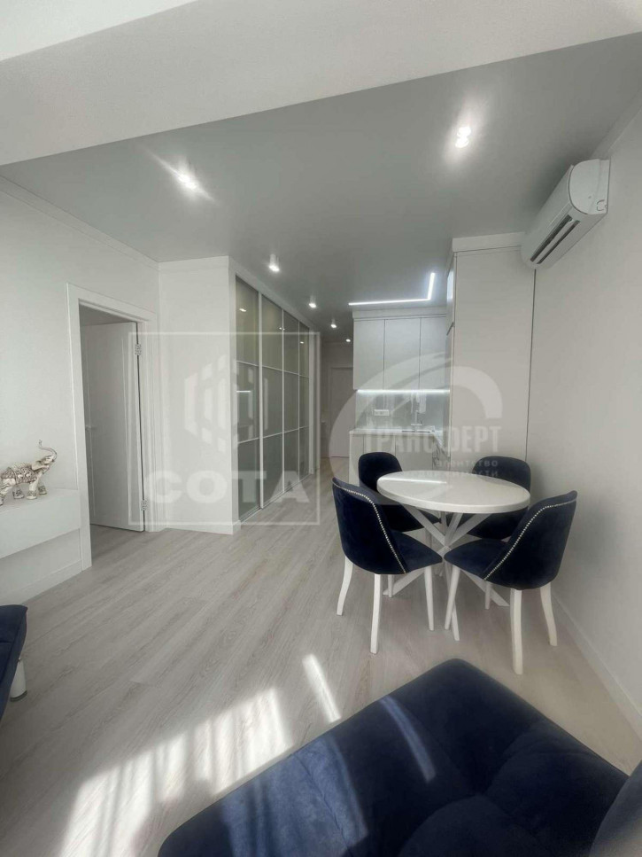 2-комн квартира Короленко улица, 5 2-комн квартира Короленко улица, 5