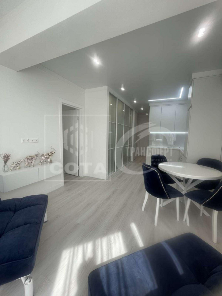 2-комн квартира Короленко улица, 5 2-комн квартира Короленко улица, 5