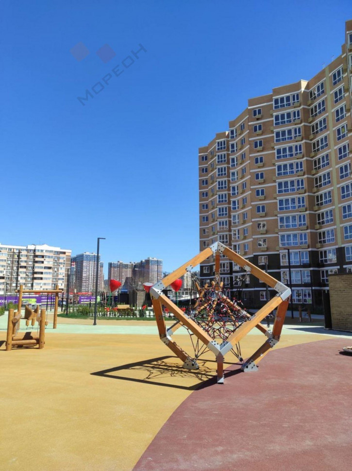 1-комн квартира Ветеранов ул, 85