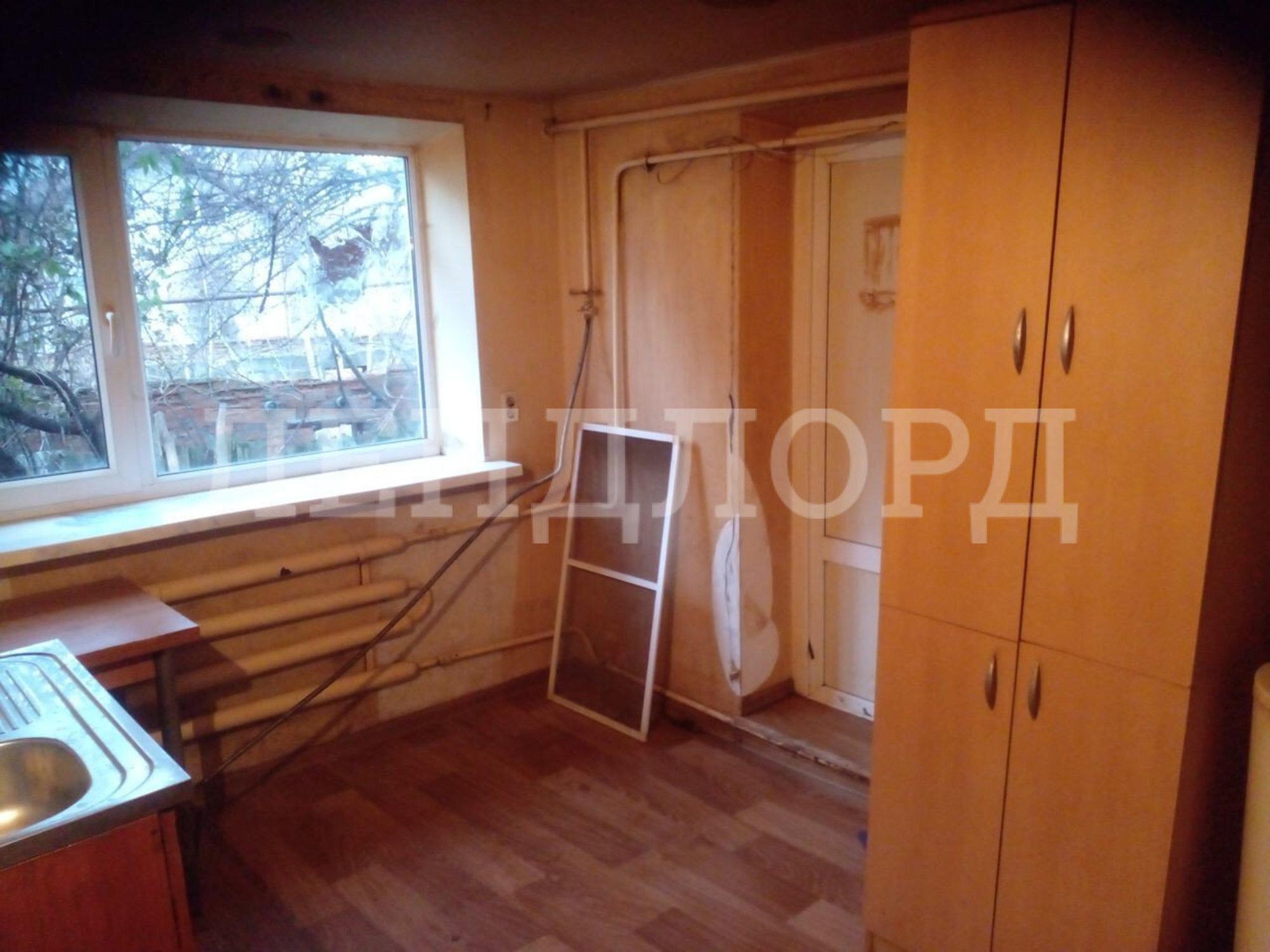 Купить дачу, дом, коттедж за 4 000 000 рублей на Павлодарская улица