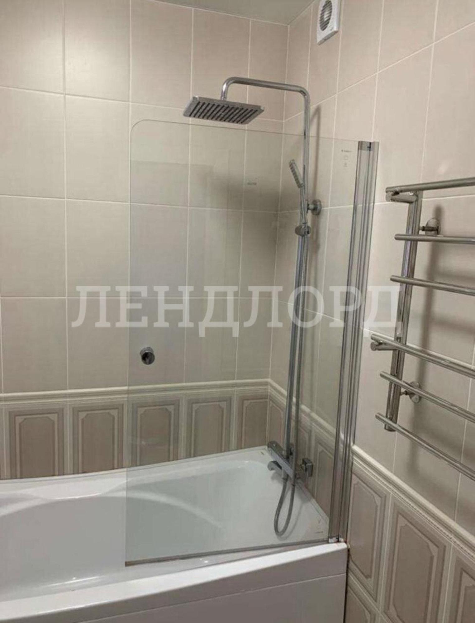 Купить квартиру за 12 800 000 рублей на улица 35-я Линия, 89/32