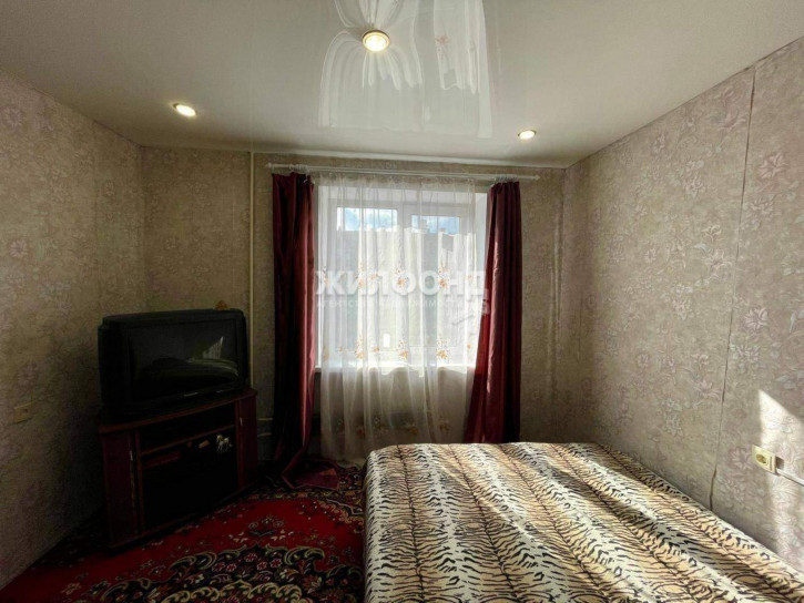 3-комн квартира Лауреатов улица, д.51