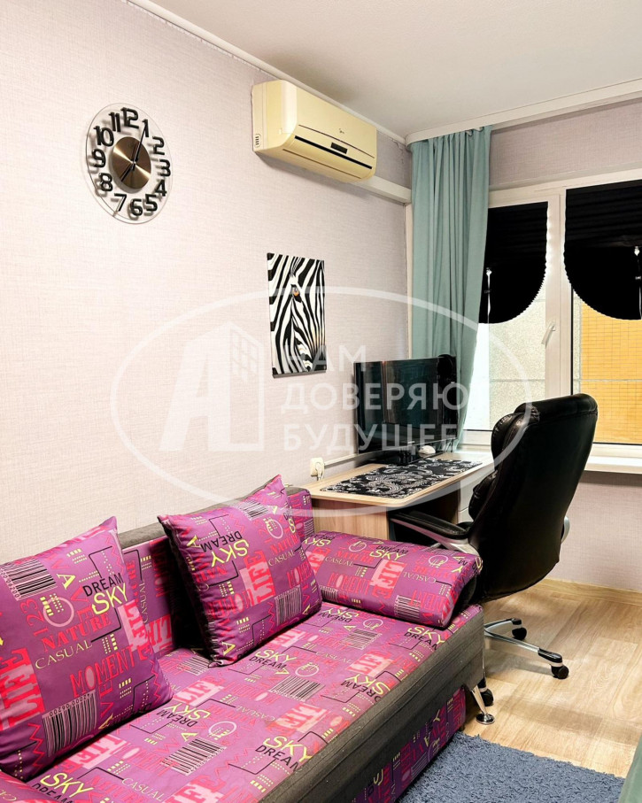 3-комн квартира улица Азина, 33