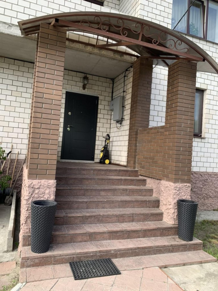 Коттедж/дом Салтыкова-Щедрина ул