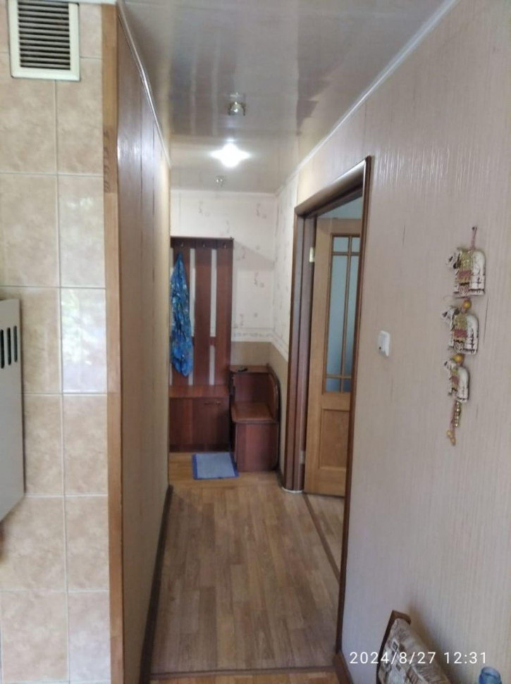 2-комн квартира Войкова ул