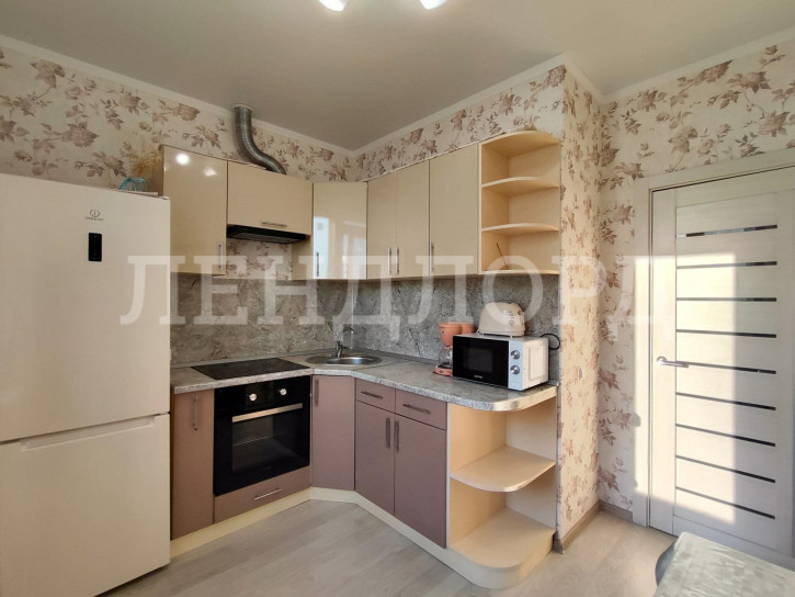 1-комн квартира улица Ткачёва, 20