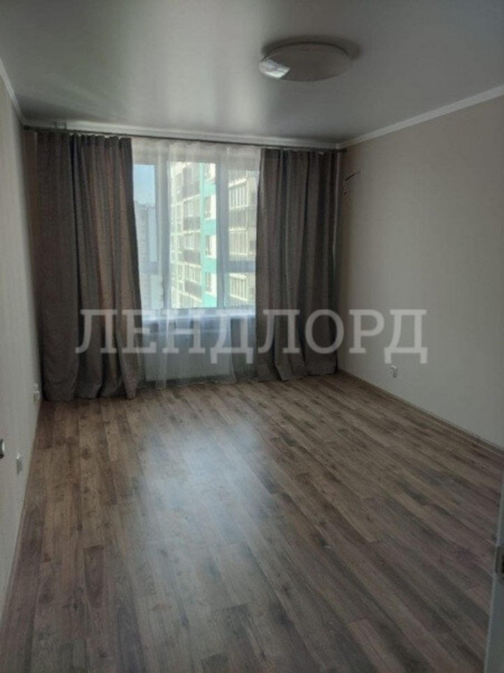 3-комн квартира улица Ерёменко, 110/2с1