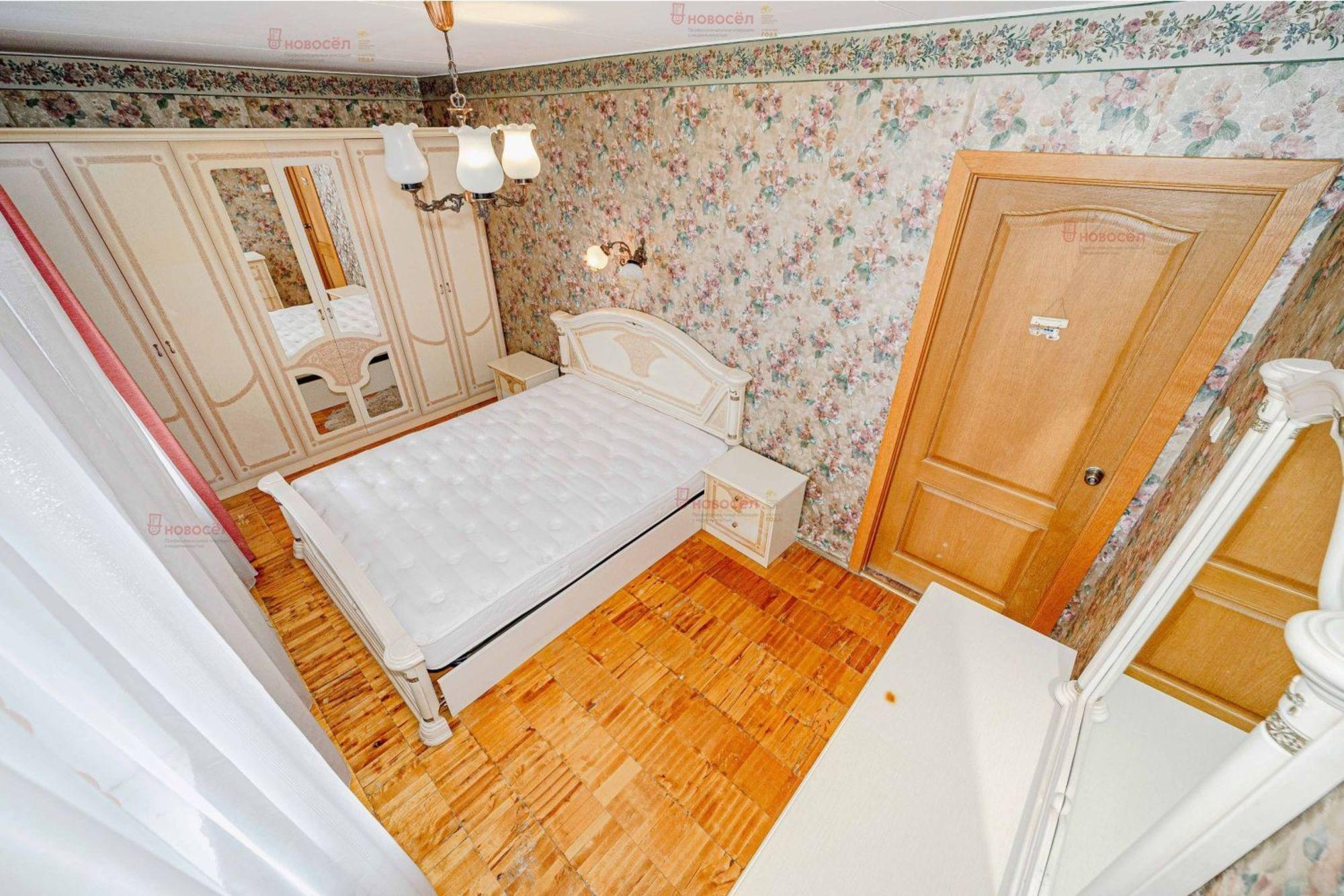 Купить квартиру за 8 299 000 рублей на Викулова 48