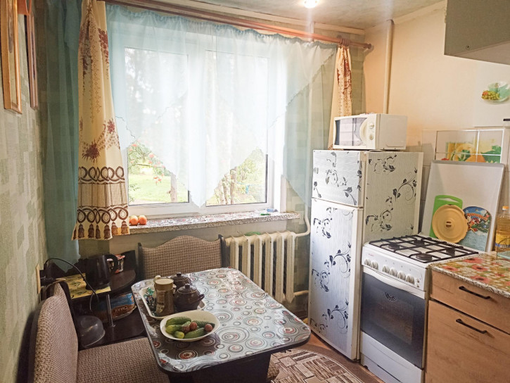 2-комн квартира Советских Космонавтов ул., 3