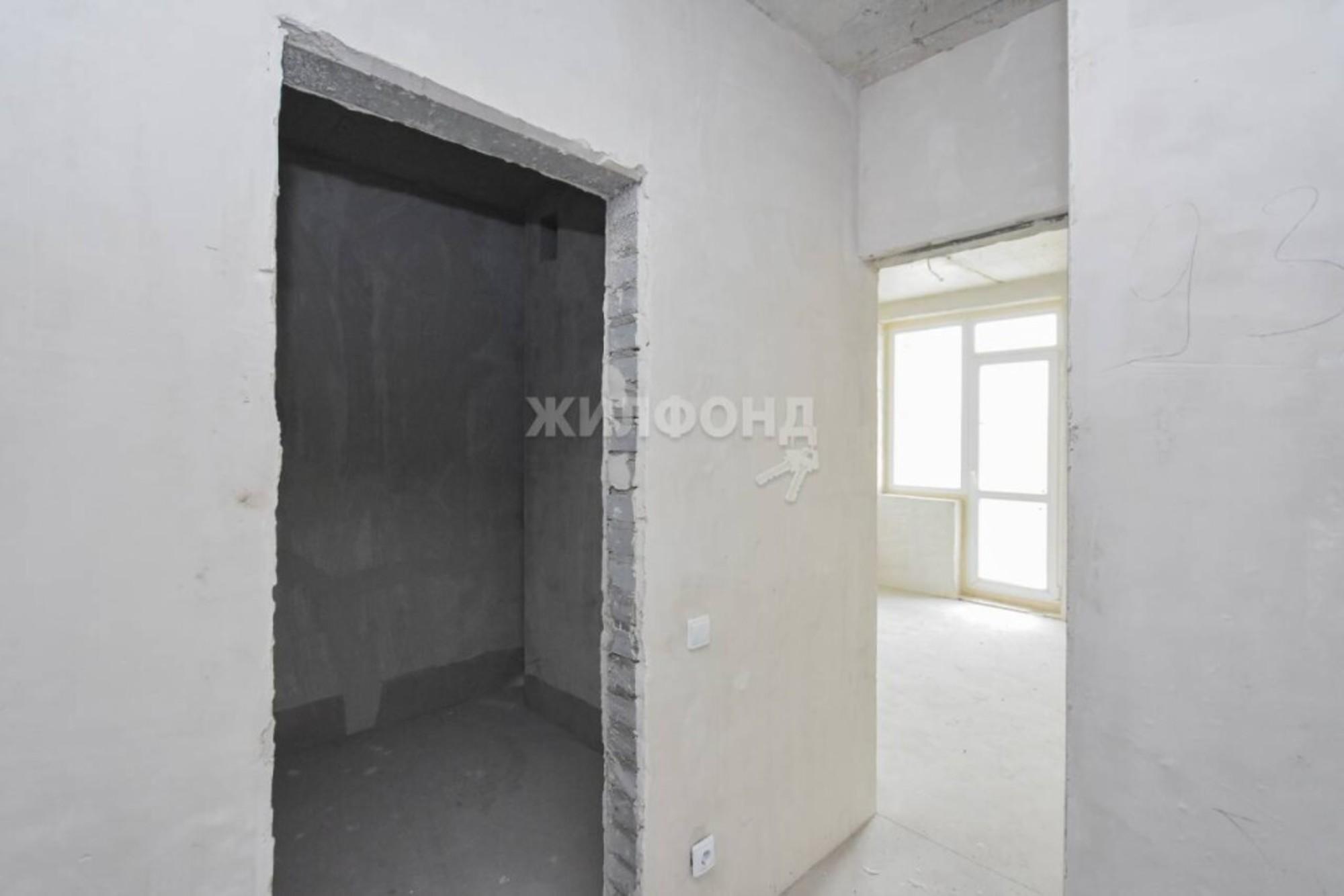 Купить квартиру за 4 760 000 рублей на Добролюбова, 162/1