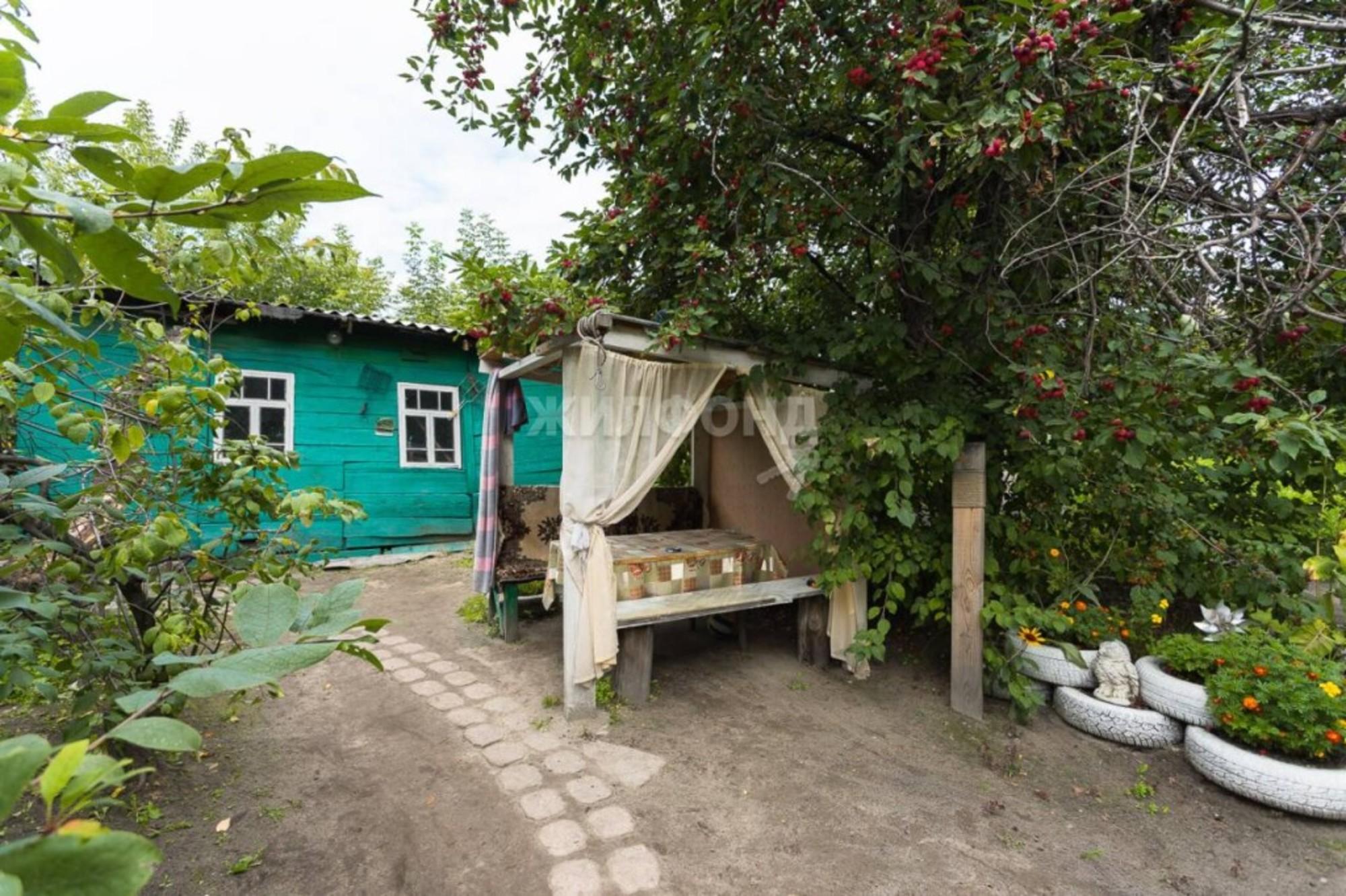 Купить дачу, дом, коттедж за 3 350 000 рублей на Бердск