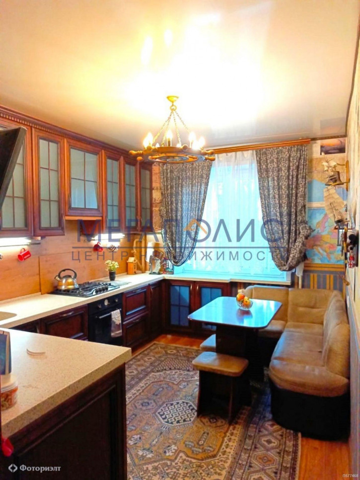 3-комн квартира Братьев Захаровых ул, 14