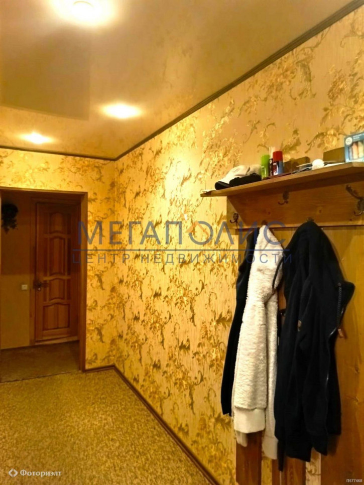 3-комн квартира Братьев Захаровых ул, 14