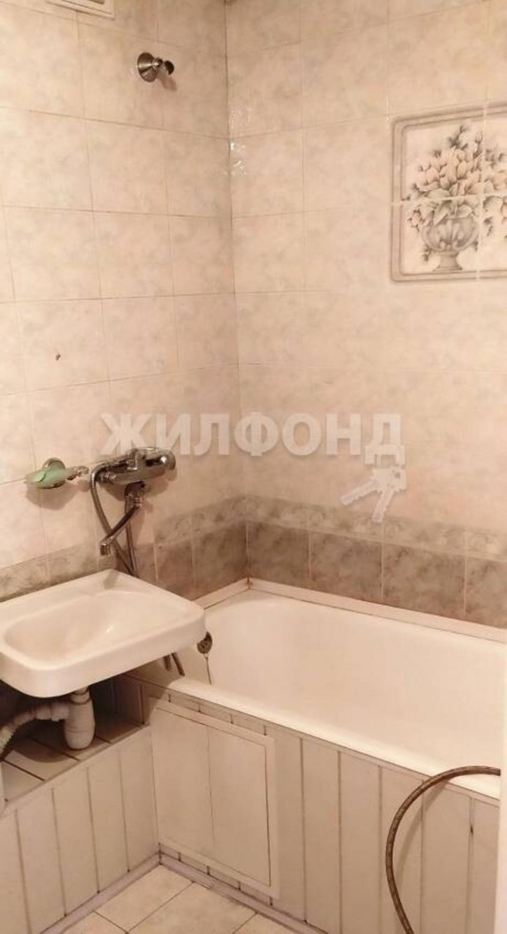 4-комн квартира Линейная, 33/2