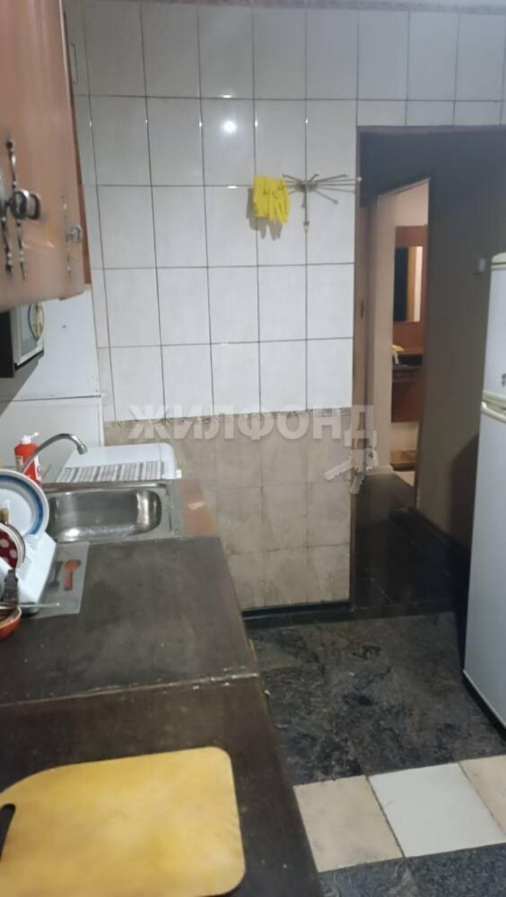 4-комн квартира Линейная, 33/2