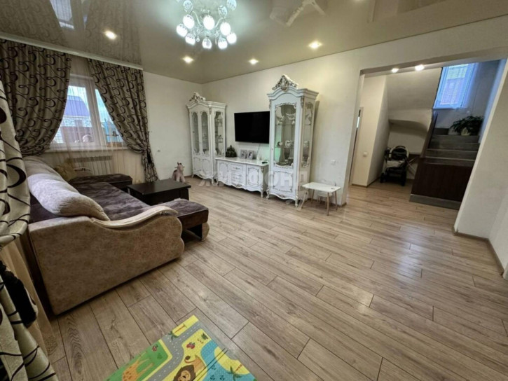 Коттедж/дом Полевая