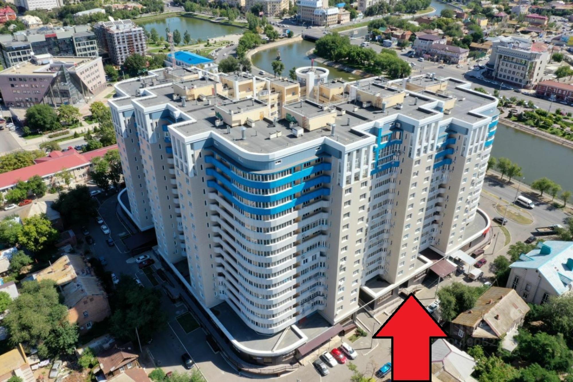Сдать помещение свободного назначения за 110 000 рублей на г. Астрахань, Кировский район, ул. Набережная Приволжского затона, 4