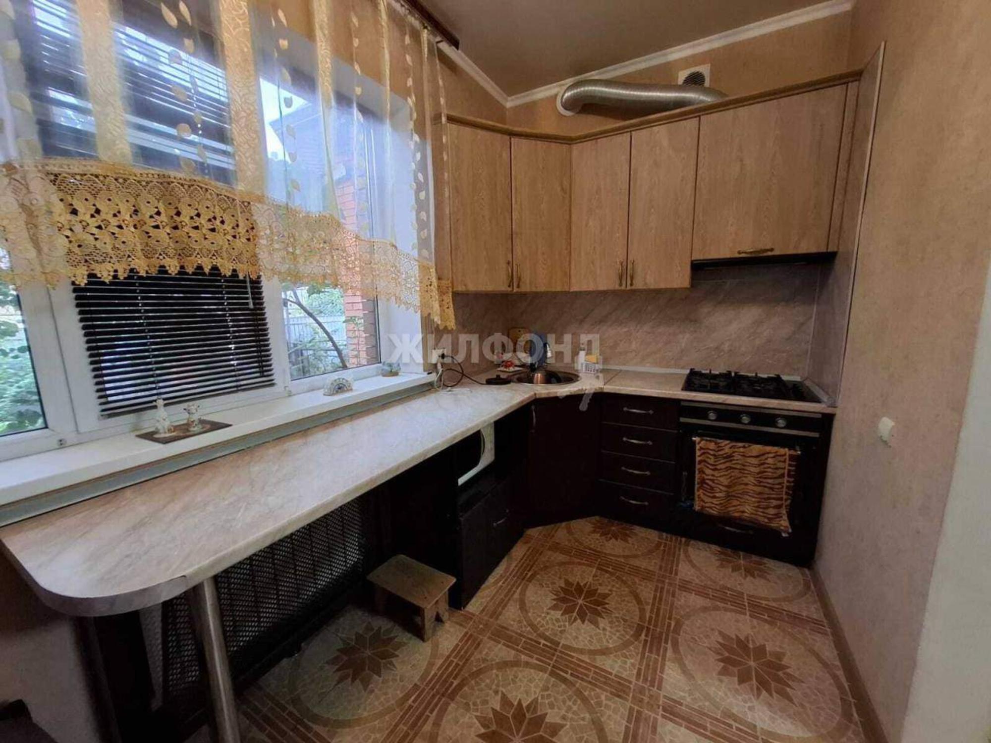 Купить дачу, дом, коттедж за 8 500 000 рублей на Степная улица