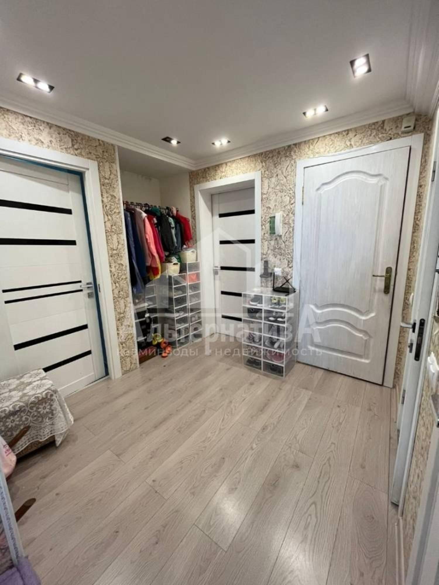 Купить квартиру за 12 350 000 рублей на Героев Медиков ул.