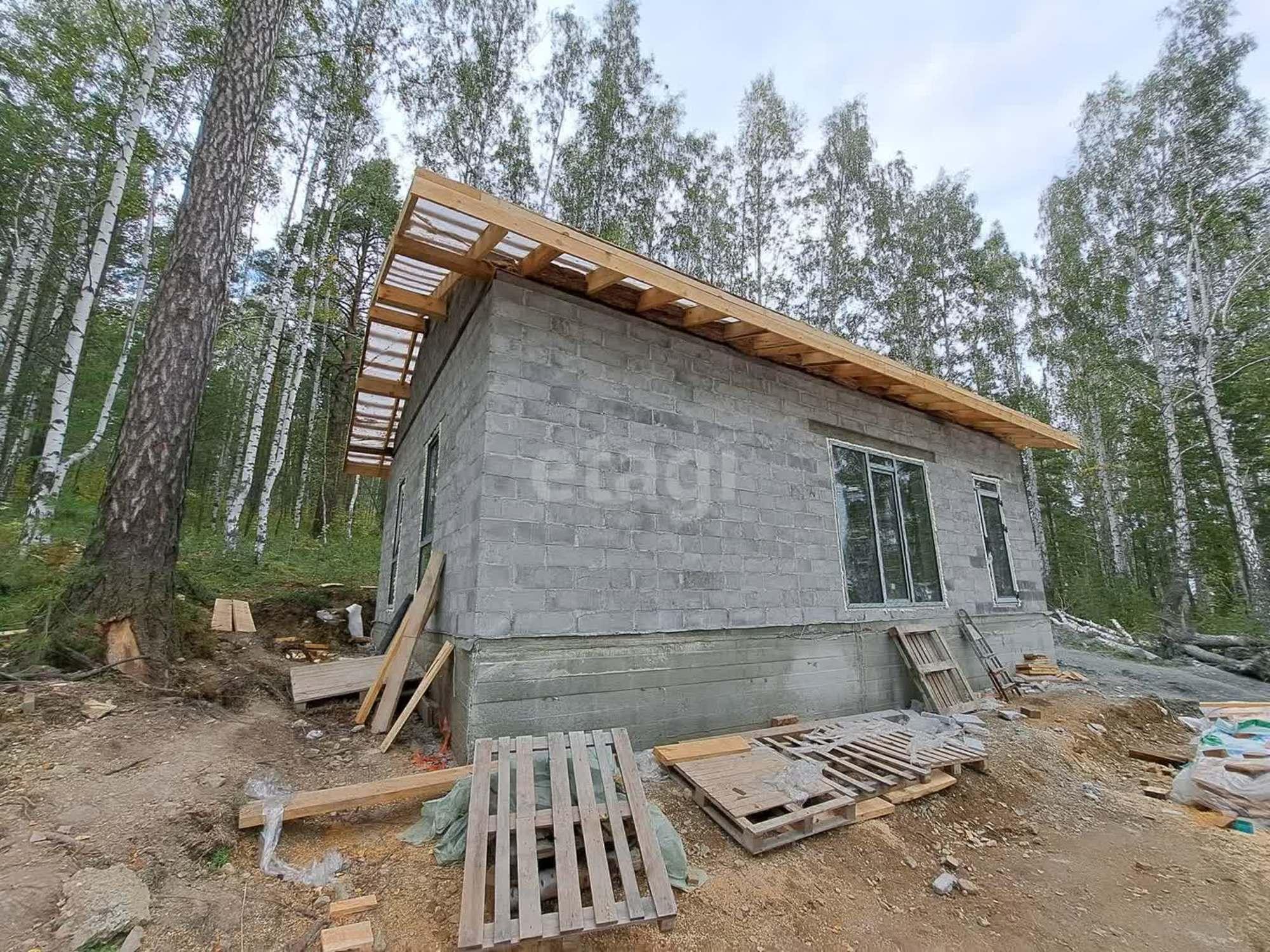 Купить дачу, дом, коттедж за 5 090 000 рублей на Дегтярск, 69