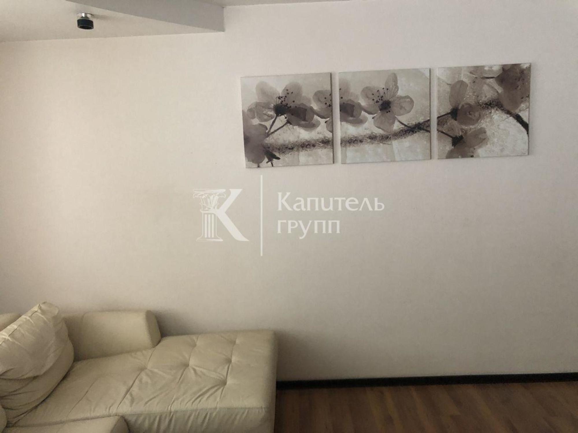 Купить квартиру за 10 500 000 рублей на Широтная улица, 132